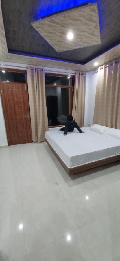 Solitude Inn Bnb ชิมลา ภายนอก รูปภาพ