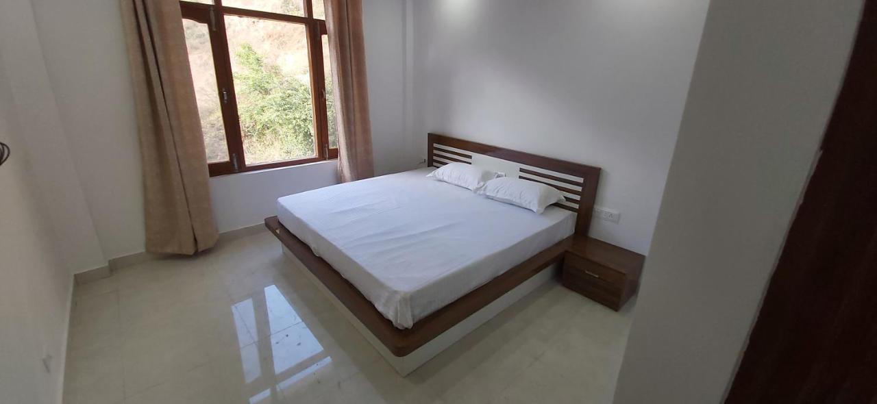 Solitude Inn Bnb ชิมลา ภายนอก รูปภาพ